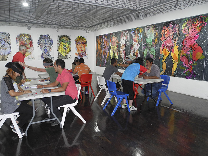 CORPS AVEUGLES / EXPOSITION AU GUATEMALA / ALLIANCE FRANÇAISE