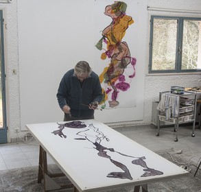 les encres sont diluées, avec du fiel de boeuf, ou de la gomme arabique...