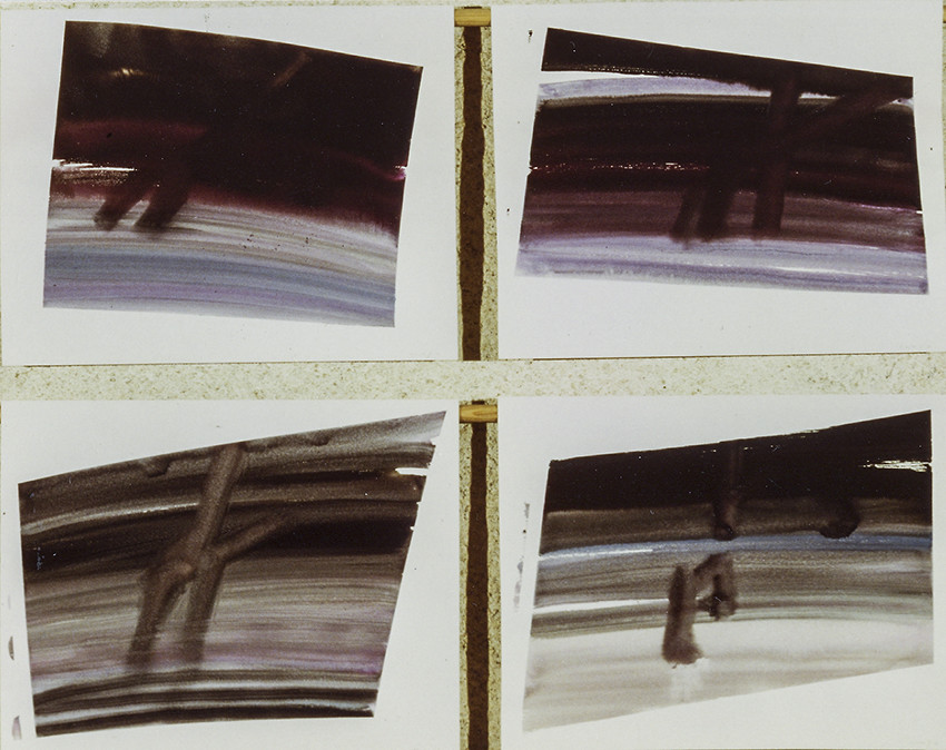 Légende :	4 -  LA MAREE LA NUITDescription :série des HORIZONS IMAGINAIRES - encres, lavis, pinceaux, pochoirs - 4 fois 50 x 65 - 10  81