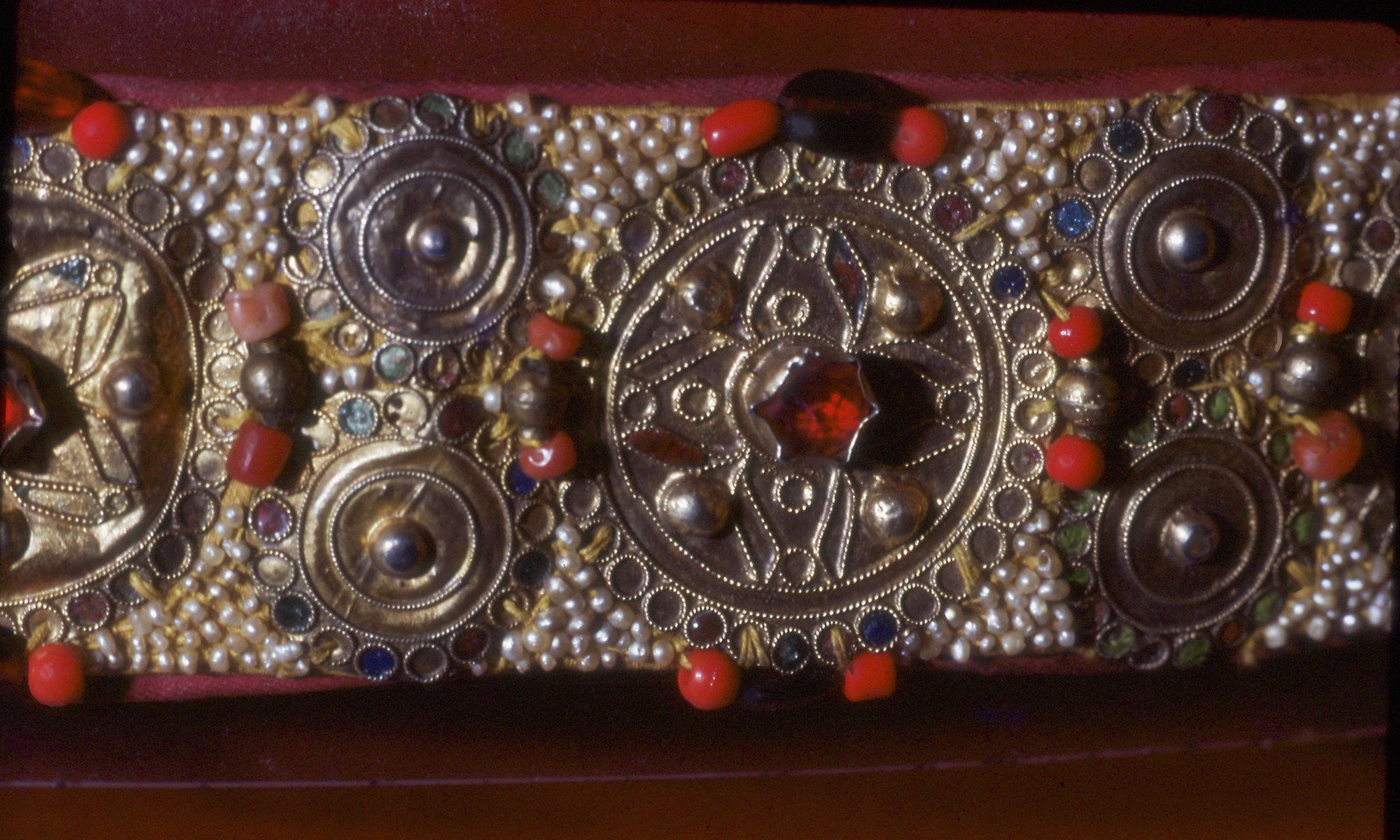 MUSÉE DES ARTS AFRICAINS ET OCÉANIENS