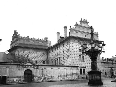 KAFKA - LE CHATEAU-11.jpg