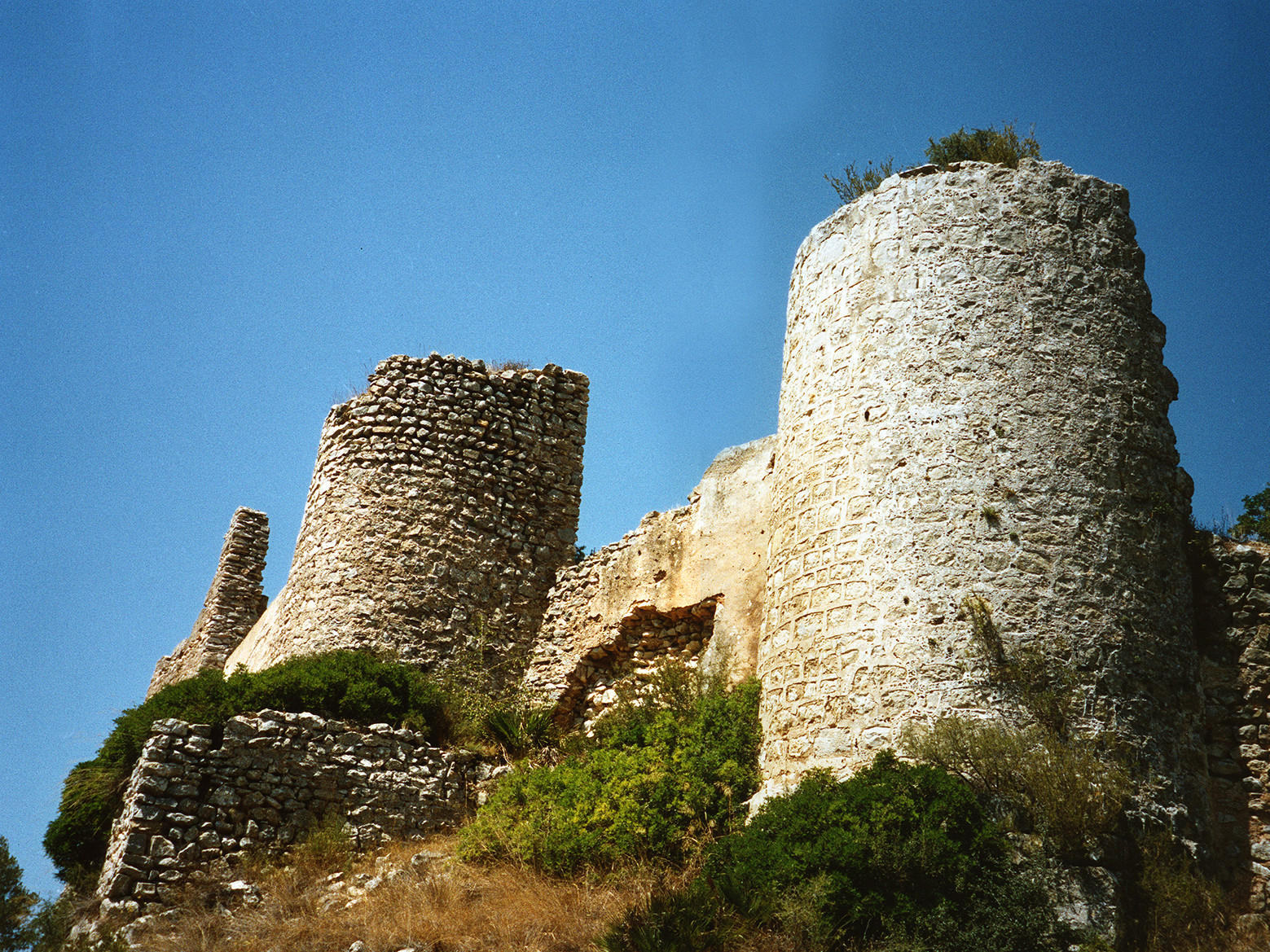 KAFKA - LE CHATEAU-05.jpg