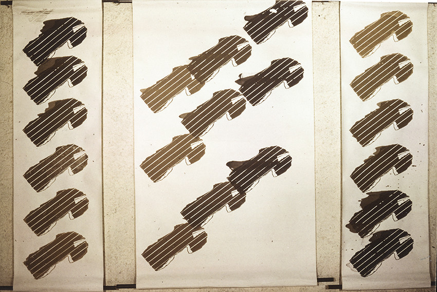 Légende :	N°2 - OUTIL ARCHAIQUE IMAGINAIRE - sérigraphie sur papier - 12  76